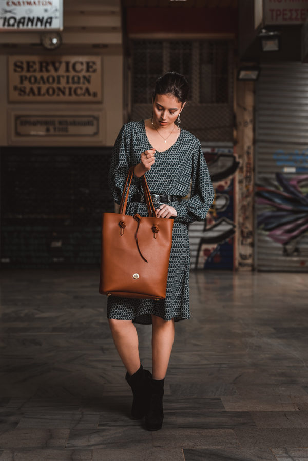 Shoulder Tote Bag - Tan Brown