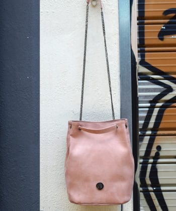Τσάντα Ώμου Suede Nude Ροζ γ