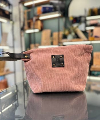 Τσαντάκι χειρός νεσεσέρ ροζ