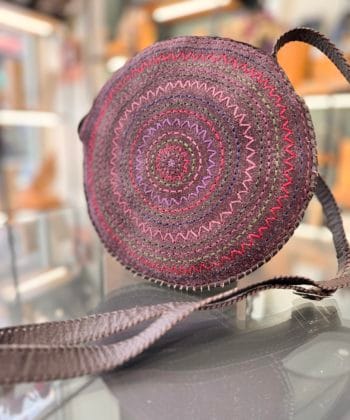 Τσαντάκι δέρμα με κέντημα Μοβ 1