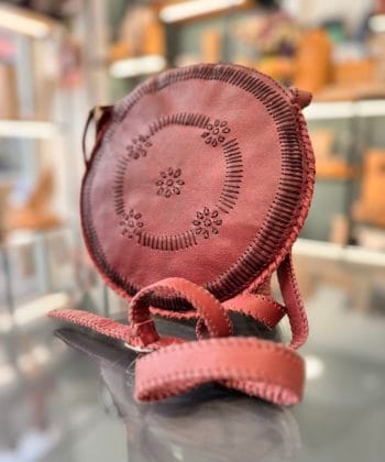 Τσαντάκι δέρμα με κέντημα Μπορντό 2