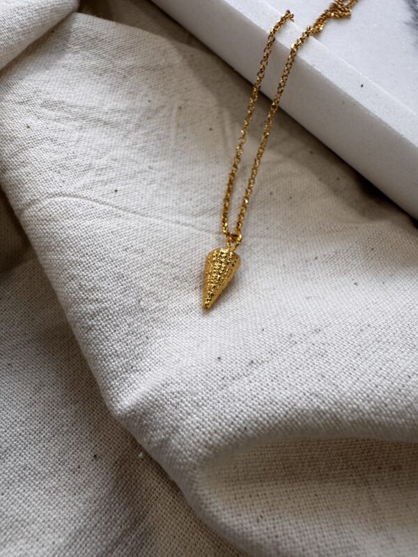 Gold Plated Sterling Silver Shell Pendant Necklace 2