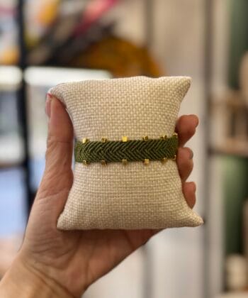 Χειροποίητο Βραχιόλι Boho Macrame Πράσινο Λαδί 1