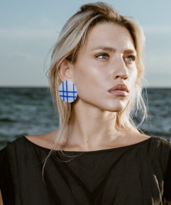 Round Polymer Clay Earrings Τranslucent Blue